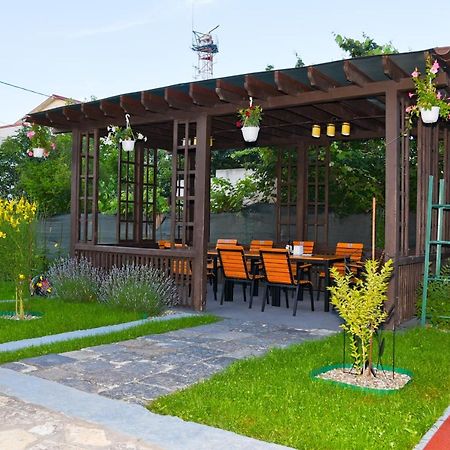 Delta Est Hotel & Restaurant Sulina Esterno foto
