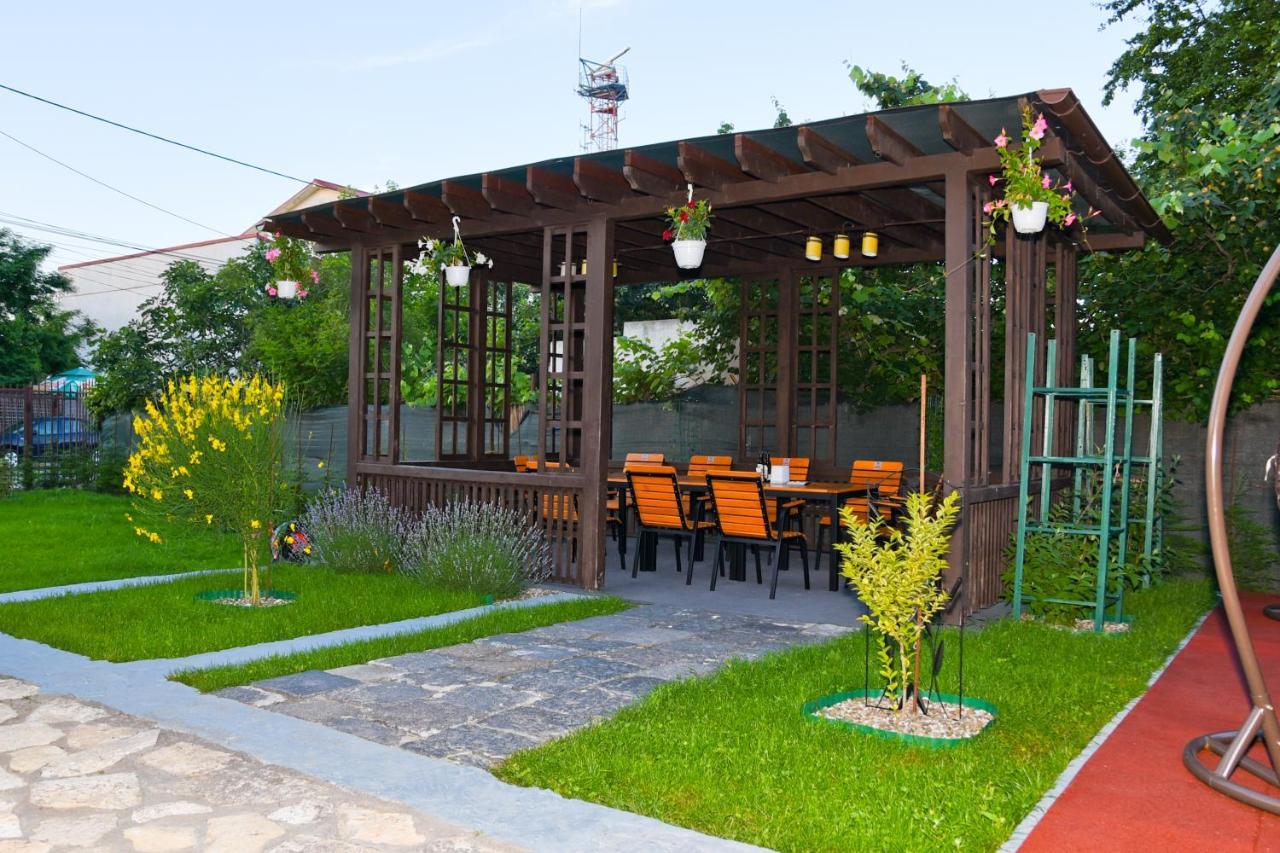 Delta Est Hotel & Restaurant Sulina Esterno foto